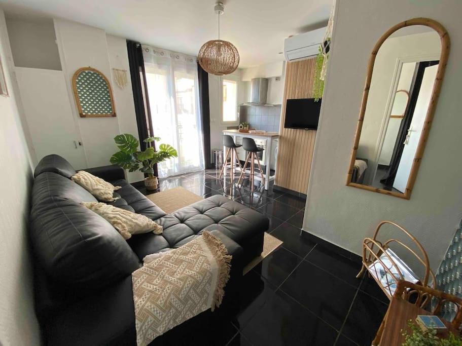 T2 Calme - Centre De - Parking - Clim Apartment *